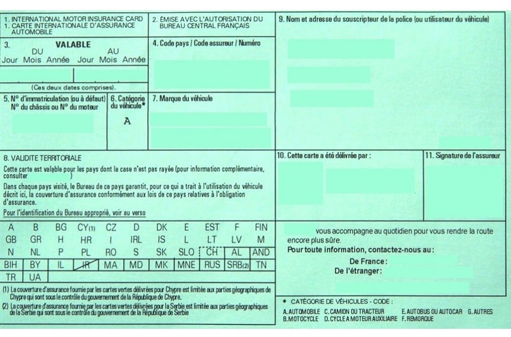 Modèle de carte verte d'assurance auto avec les 11 cases numérotées